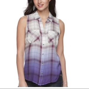 Rock and republic size medium plaid button down